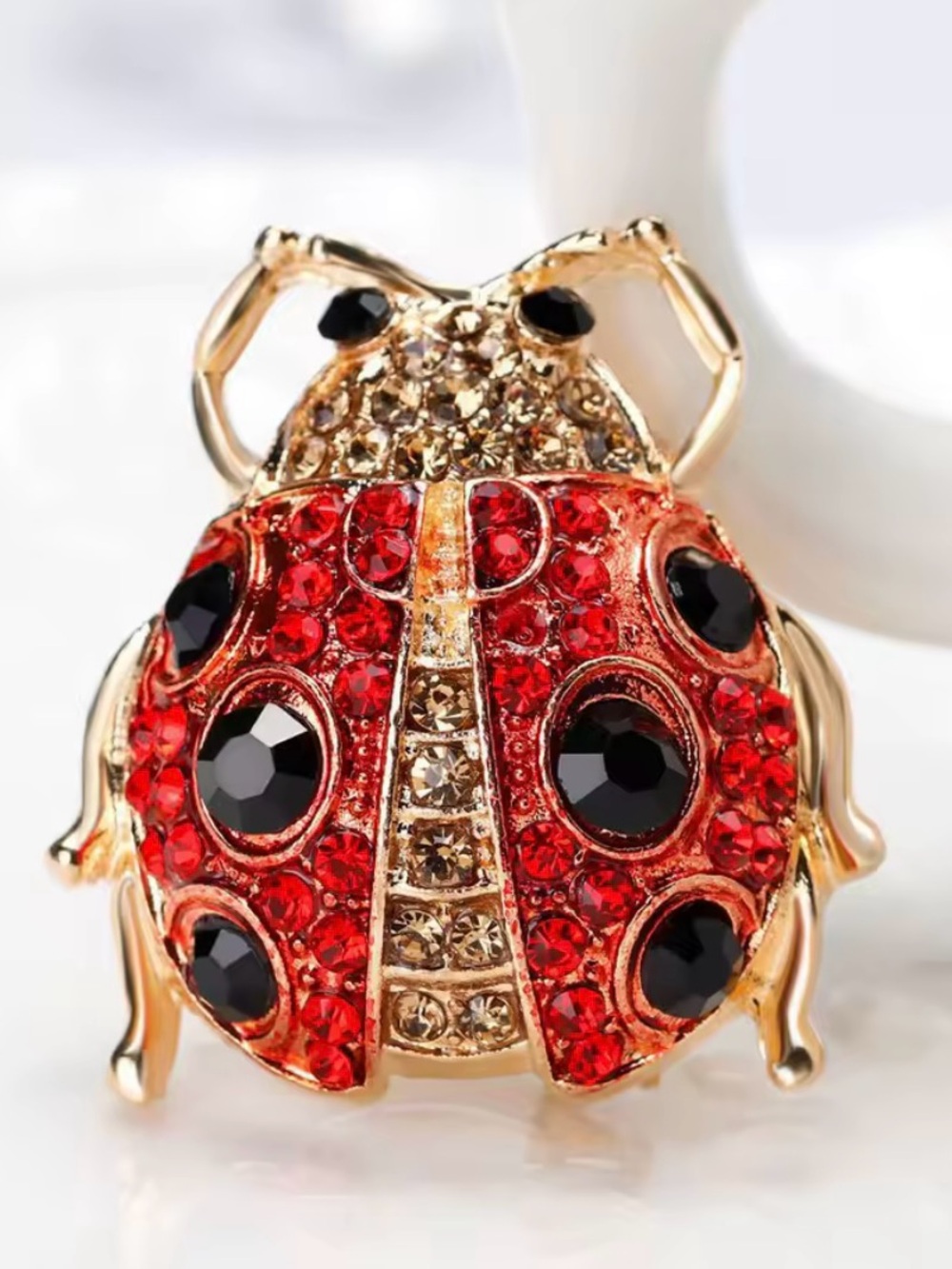 Rhinestone Ladybug Brooch Pin- 1 inch. Women's Jewelry. Fashion brooch pin.